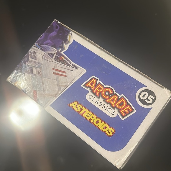 Arcade Classics Asteroids hand held arcade game NIB - Picture 4 of 4